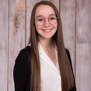 Meet your Posher, Ariane